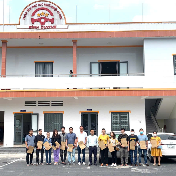 KHOÁ HỌC HẠNG A1