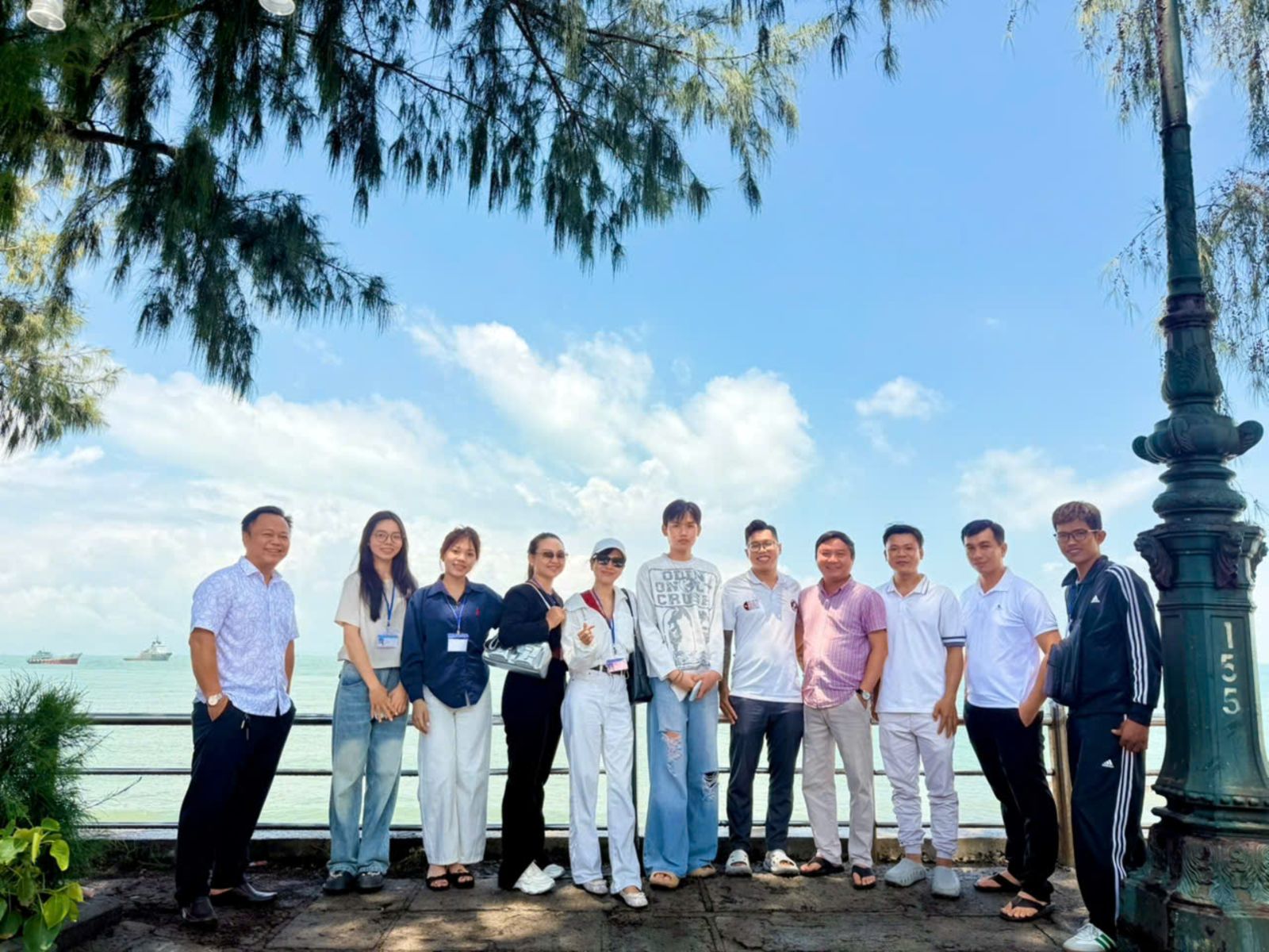 Hình ảnh minh họa Hình ảnh thực tế liên quan đến nội dung