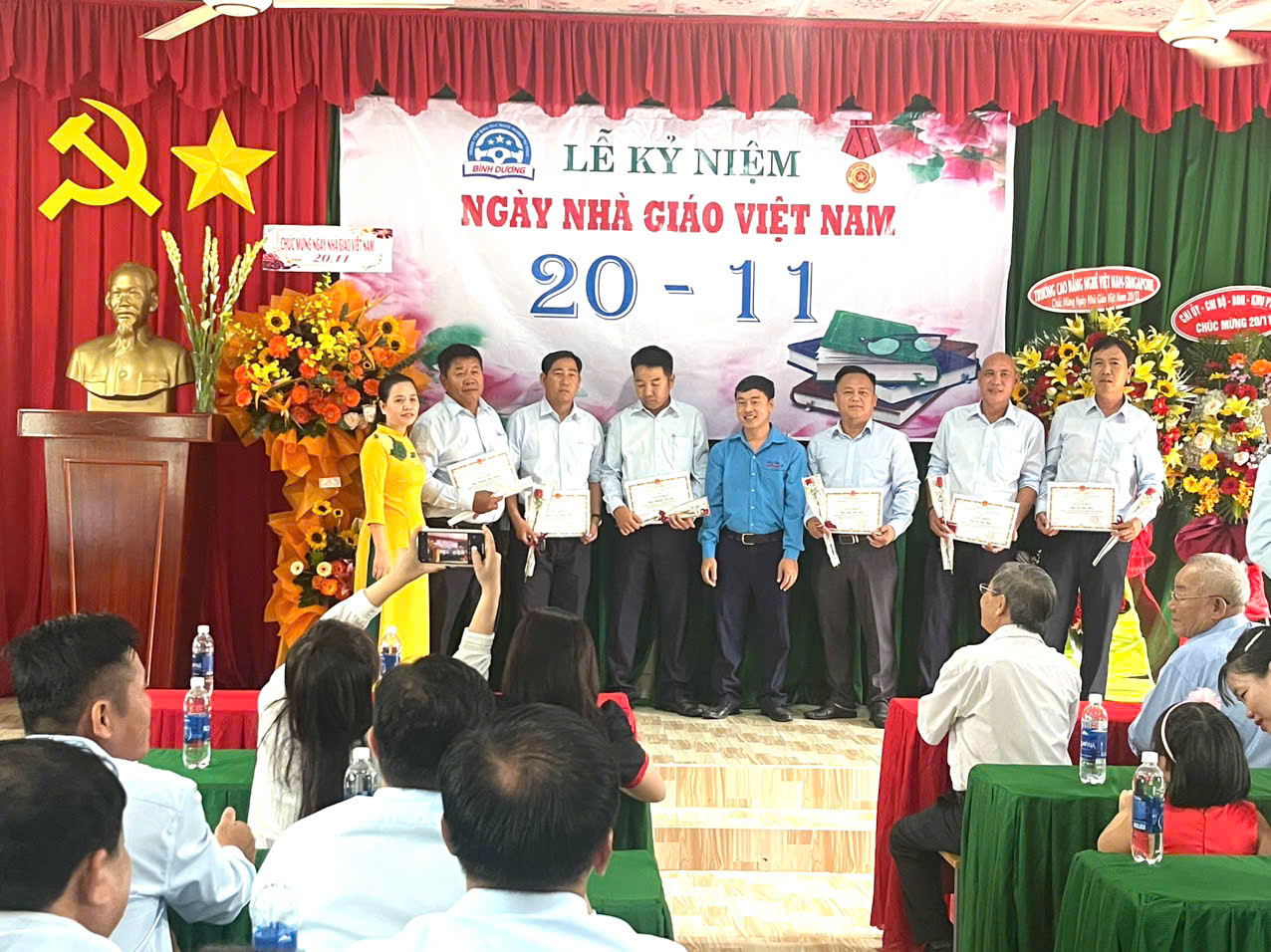 Học lái xe tại Tân Uyên với giáo viên tận tâm